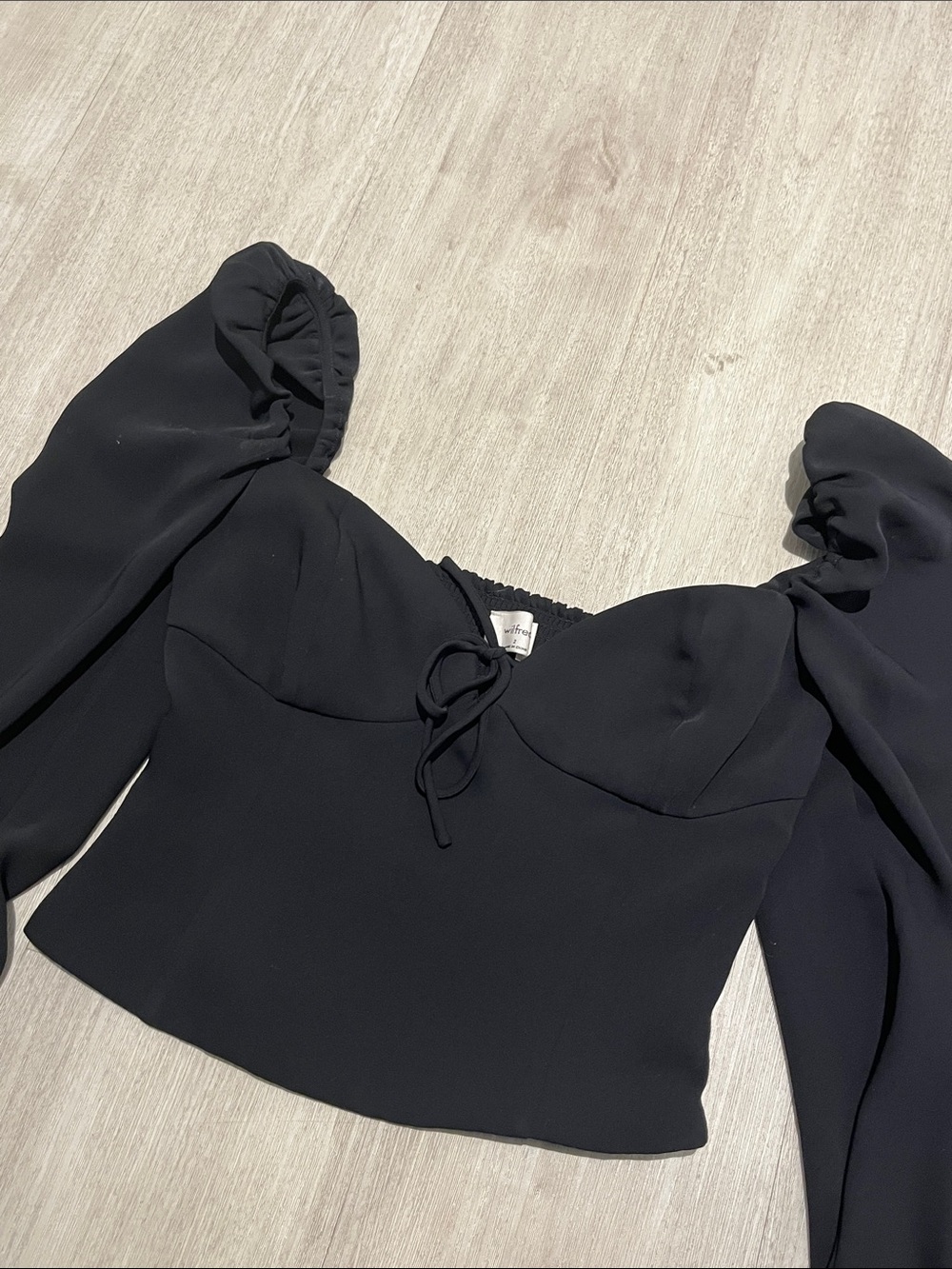 Aritzia Wilfred Longsleeve top